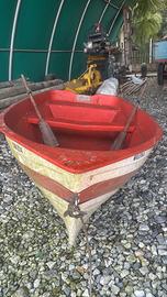 Barca in vetroresina