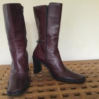 Stivaletto in pelle Cesare Paciotti