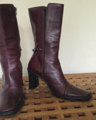 Stivaletto in pelle Cesare Paciotti