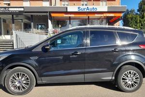 FORD Kuga TDCI 4WD Powershift Titanium