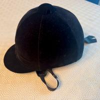 Casco equitazione in velluto nero