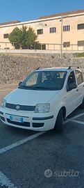 Panda classic 1.2 benzina
Anno 2012
198mila km
