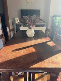 Tavolo in legno