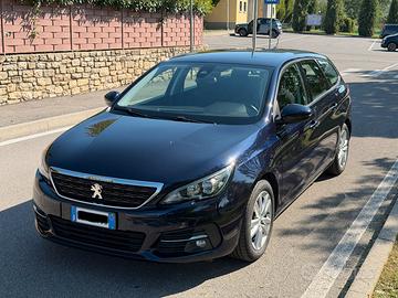 Peugeot 308 1.5 hdi 130cv neopatentati
