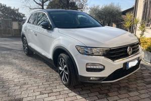 Volkswagen T-Roc  1.5 tsi Advanced dsg
