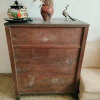  cassone  in legno di castagno massello 