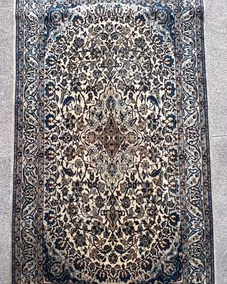 Tappeto persiano Nain fine 122x200 annodato a mano