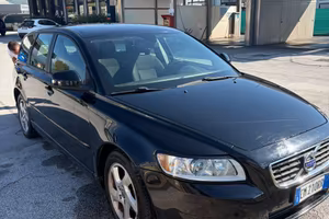 Volvo v50 1.6 d 2012 197000 km