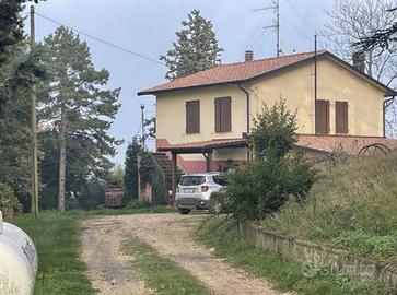 Casa indipendente a Borgo Tossignano, 5 locali