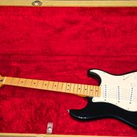 Chitarra Fender Stratocaster SSS 2008 con Custodia