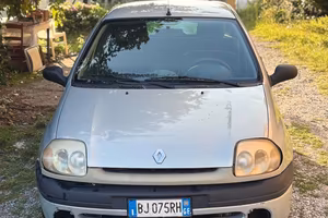 Renault Clio 1.4 75cv 90 mila km OK NEOPATENTATI