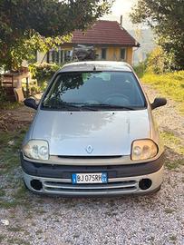 Renault Clio 1.4 75cv 90 mila km OK NEOPATENTATI