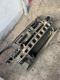 RADIATORE e CALANDRA GOLF 5