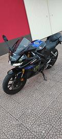 Yamaha YZF R 125 Monster 