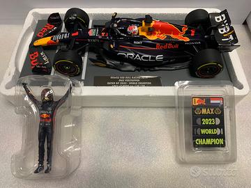 Redbull RB19 Verstappen - WC