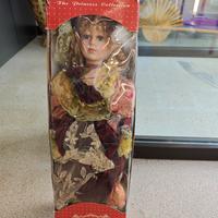 bambola porcellain doll