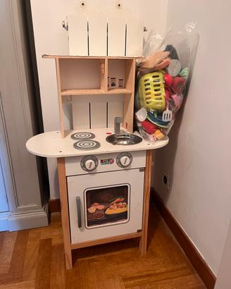 Cucina gioccatolo con accessori