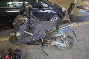 Scooter elettrico cinquantino