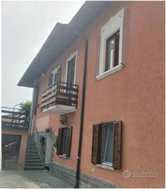 Immobile in asta di 279 m² con più di 5 locali e b