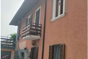 Immobile in asta di 279 m² con più di 5 locali e b
