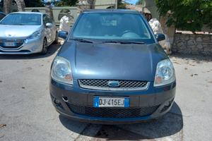 Ford Fiesta 1.4 TDCi 5p. Ghia