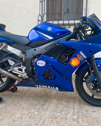 Yamaha r6 2003 targata