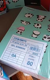 17 quaderni piccoli rigatura per 1 e 2 elementare