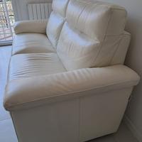 Divano pelle bianco - condizioni perfette