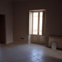 Appartamento sul corso non ammobiliato