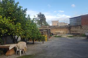 Posti auto e mezzi attrezzature cantiere