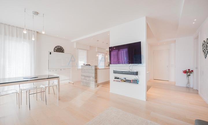 CONEGLIANO attico con terrazza abitabile C300