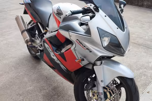 CBR 600 F