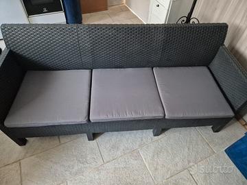 divano da giardino 