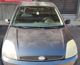 FORD Fiesta 5ª serie - 2004