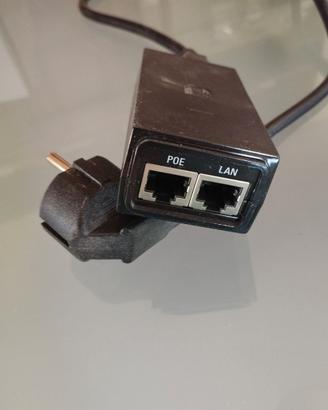ADATTATORE POE UBIQUITI NETWORKS POE-24-G-12W