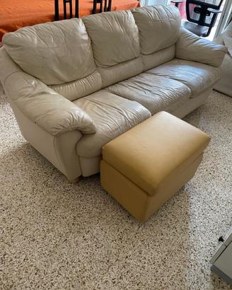 Divano letto con puff