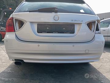 Paraurti posteriore BMW 320D 2007 mod SW N47D20A -