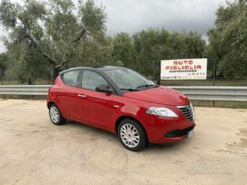 Lancia Ypsilon 1.2 69 96.000km **NEOP OK** 2013