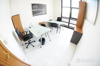 Studio pronto in condominio con posti auto