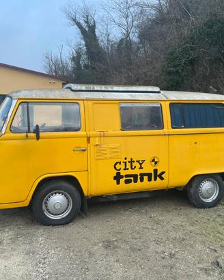 Volkswagen T2 camper vw da Restauro