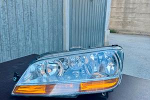 Faro Anteriore Fiat Idea