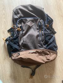 Zaino Trekking Quechua 30L