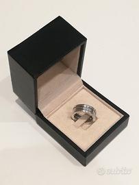 Anello Bvlgari B.zero1 in oro bianco a tre fasce