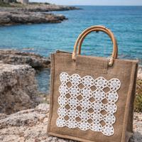 Borsa juta con centrino antico salentino