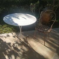 tavolo e sedia ferro battuto