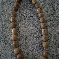 Collana in pietra indonesiana