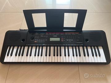 Tastiera pianoforte yamaha psr e263