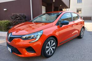 Renault Clio SCe 65 CV 5 porte Equilibre LED tua a