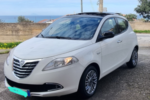 Lancia Y 1.3 multijet Platinum 95cv