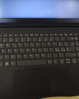 notebook lenovo i3 12 generazione con scatola